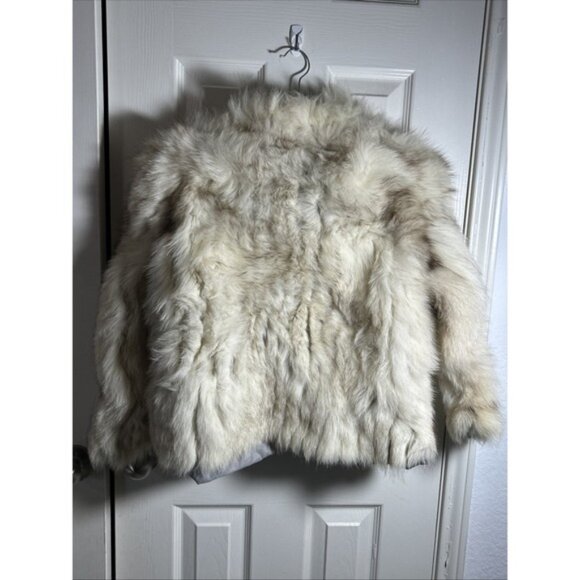 Vintage Koslows Women's Short White Fur Coat Hook and Eye Close See Measurement - Picture 6 of 6